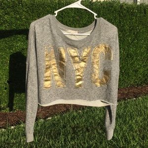 Forever 21 Grey “NYC” Cropped Sweater *NWT*